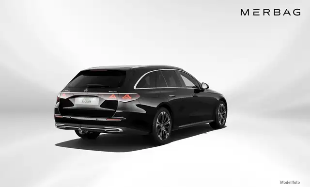 Mercedes-Benz E-Class view 7