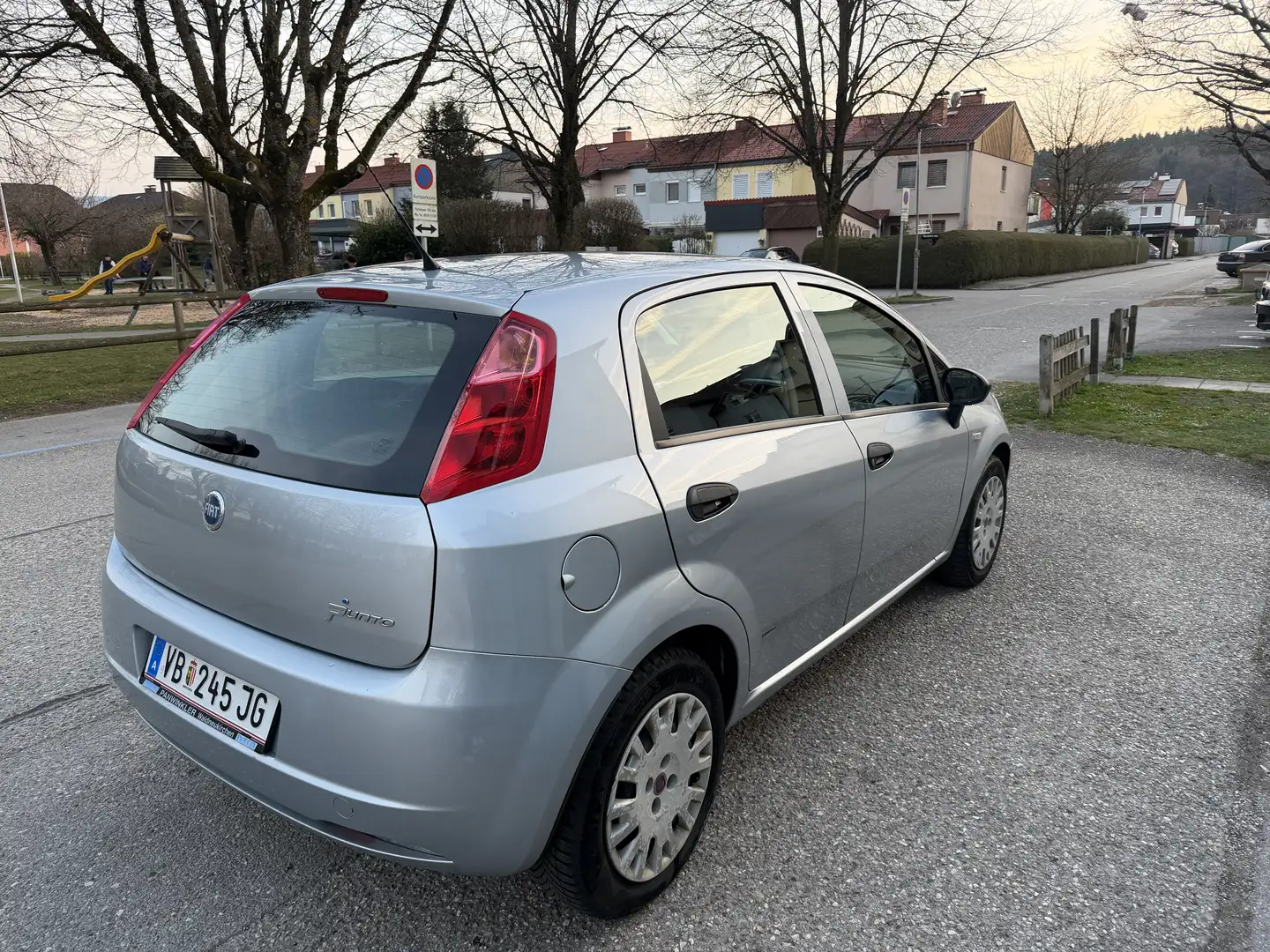 Fiat Punto 1.4 Benzin - 2