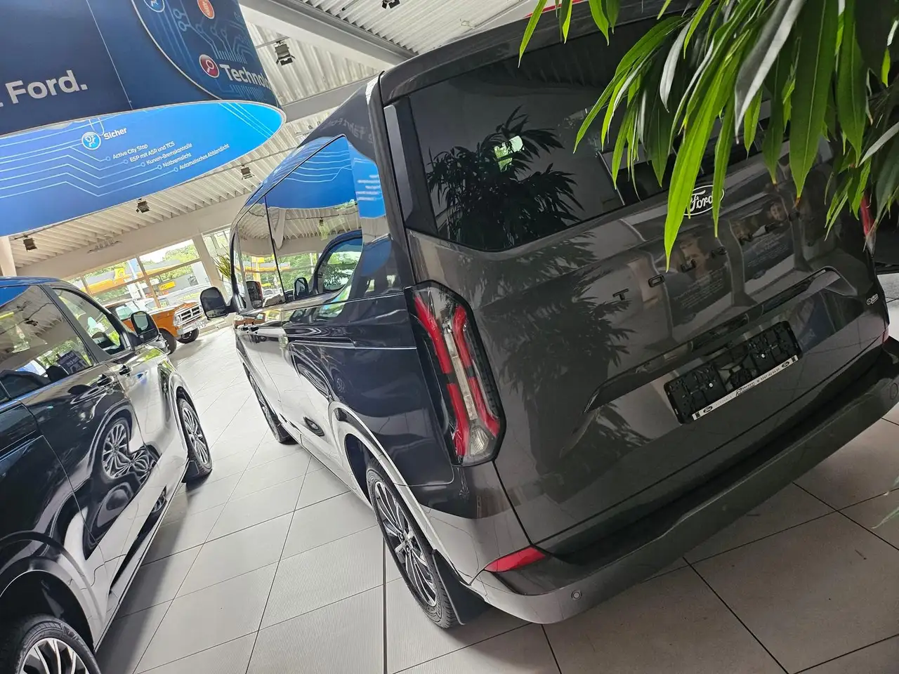 Ford Tourneo Custom 2026