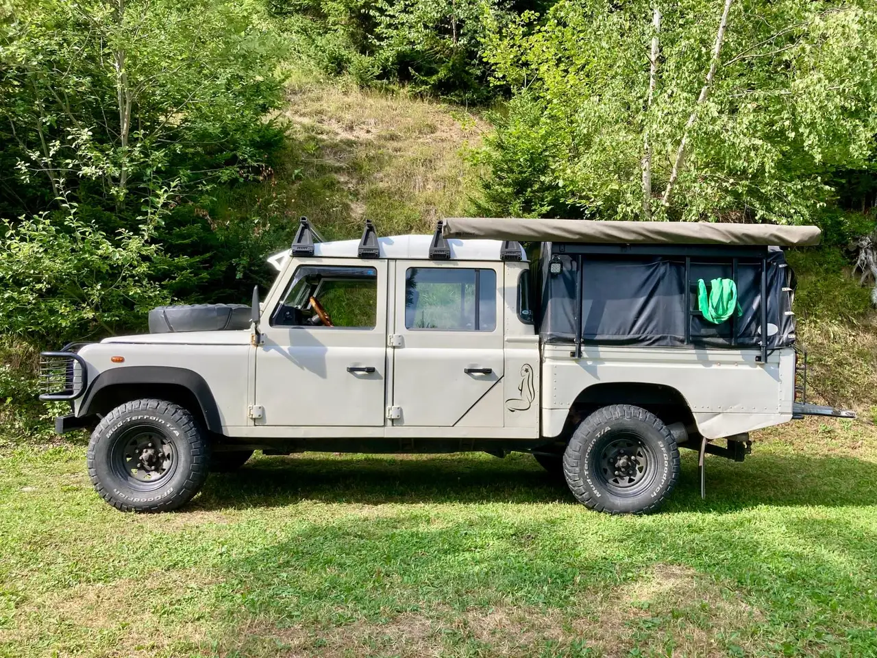 Land Rover Defender 130 TD5, foto 2
