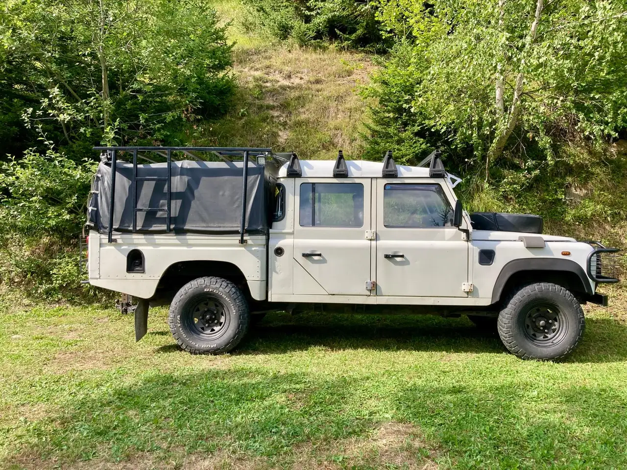 Land Rover Defender 130 TD5, foto 4
