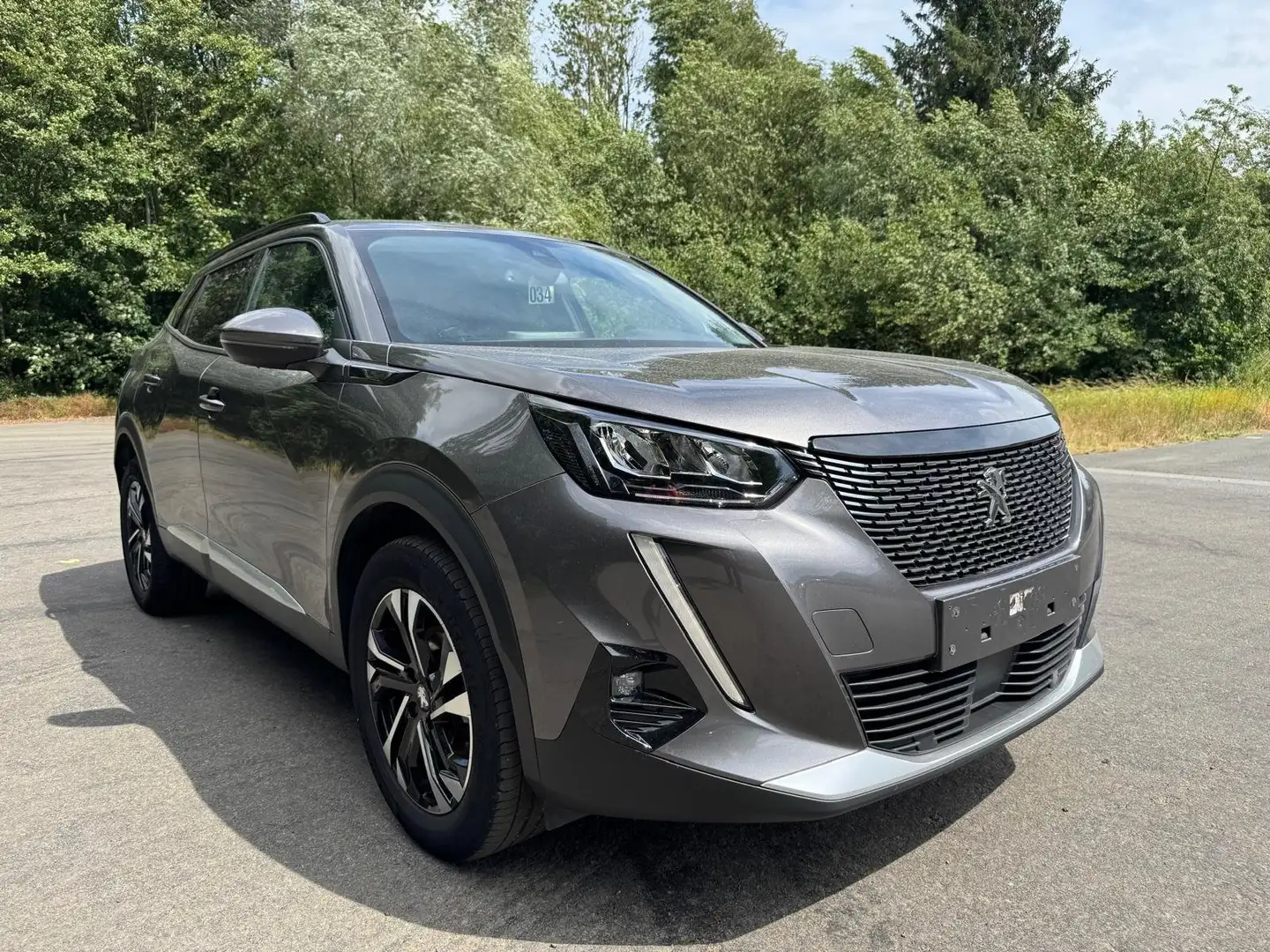 Peugeot 2008 ALLURE Grijs - 1