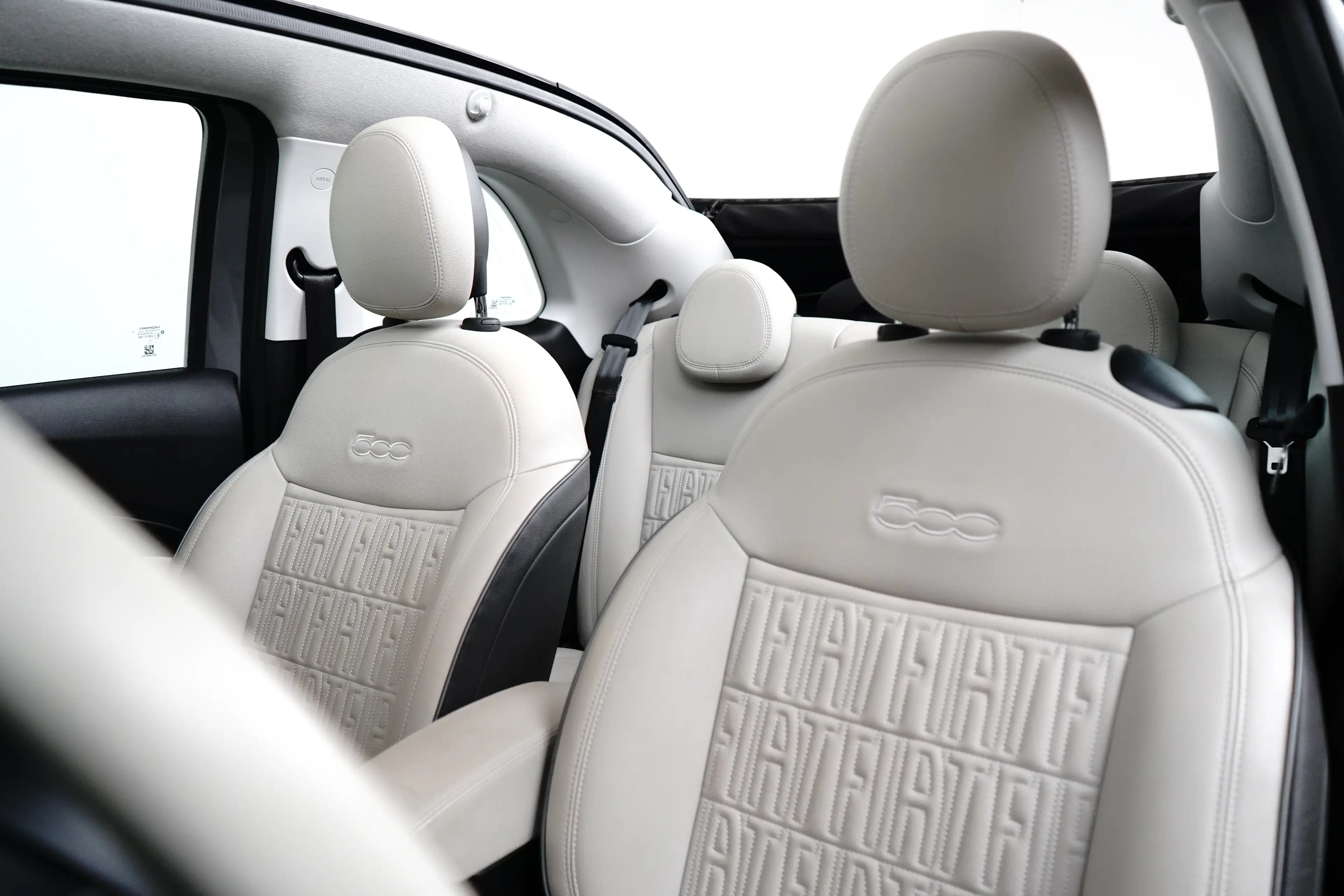 Fiat 500C La Prima 42 kWh l Leder l 17" l Adaptive Cr Contro — photo 6