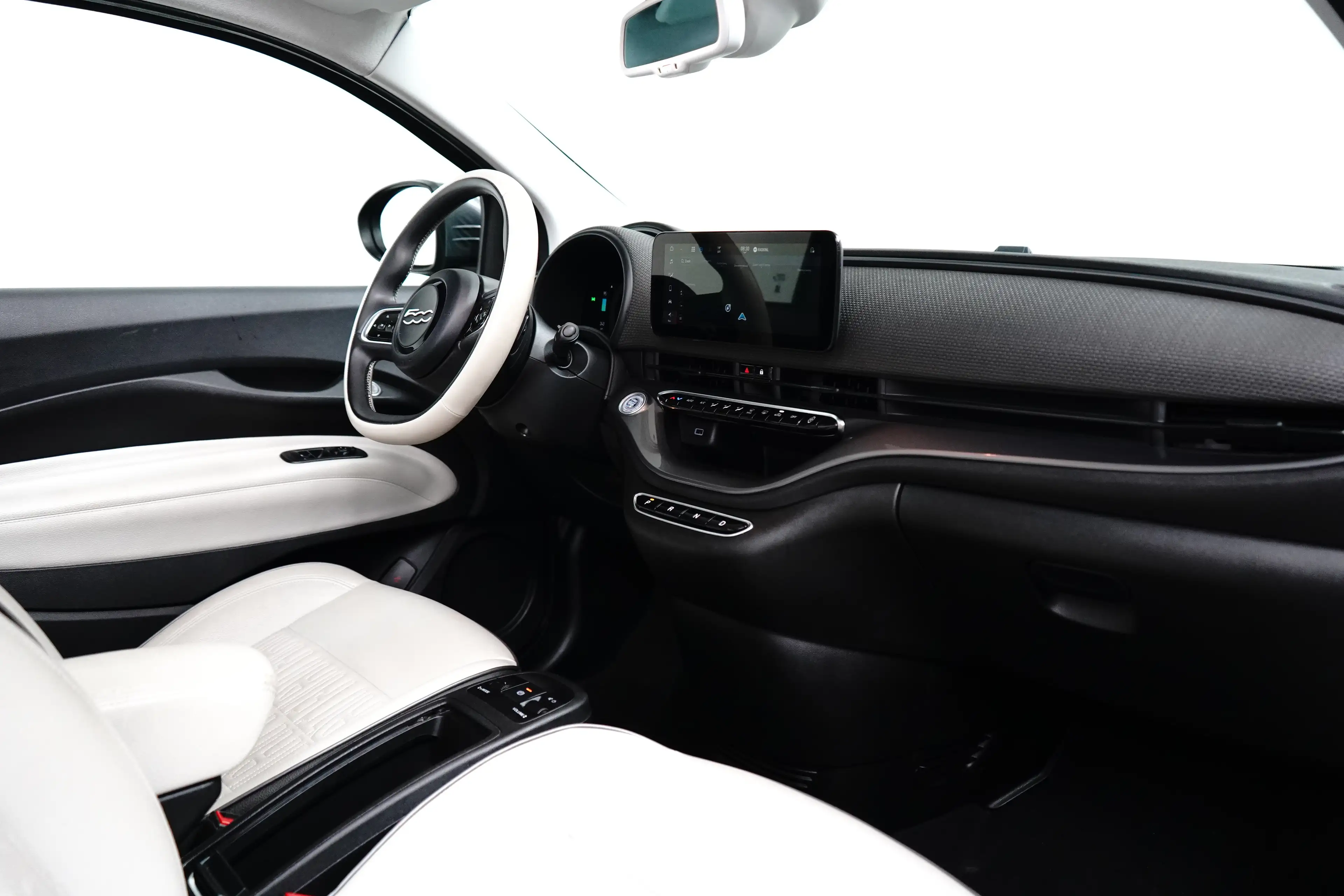 Fiat 500C La Prima 42 kWh l Leder l 17" l Adaptive Cr Contro — photo 10