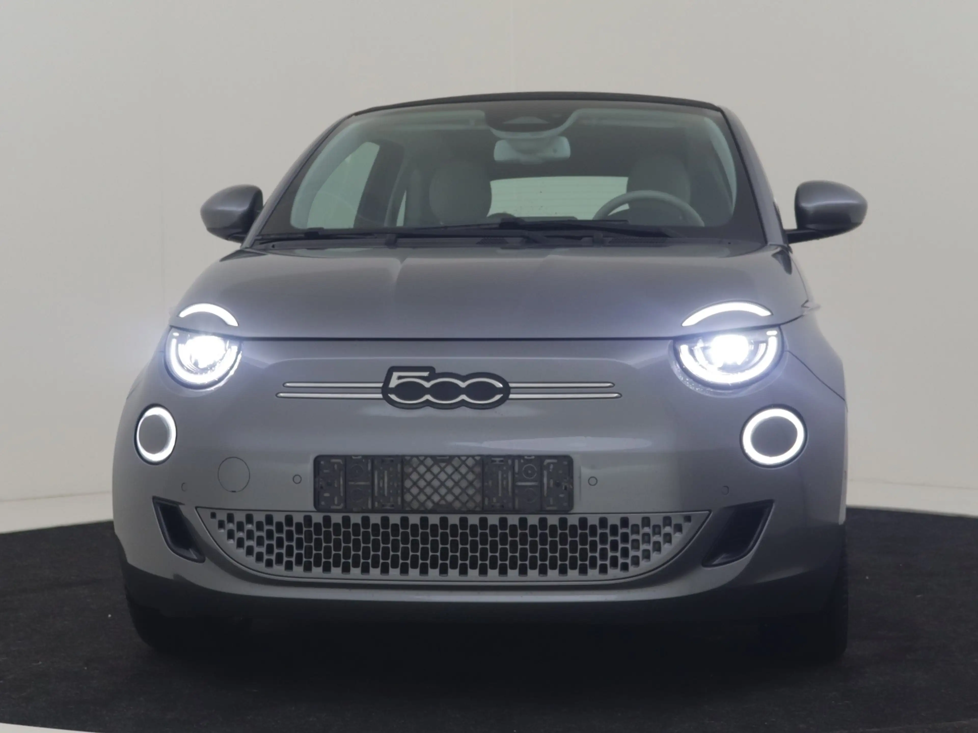Fiat 500C La Prima 42 kWh l Leder l 17" l Adaptive Cr Contro — photo 9