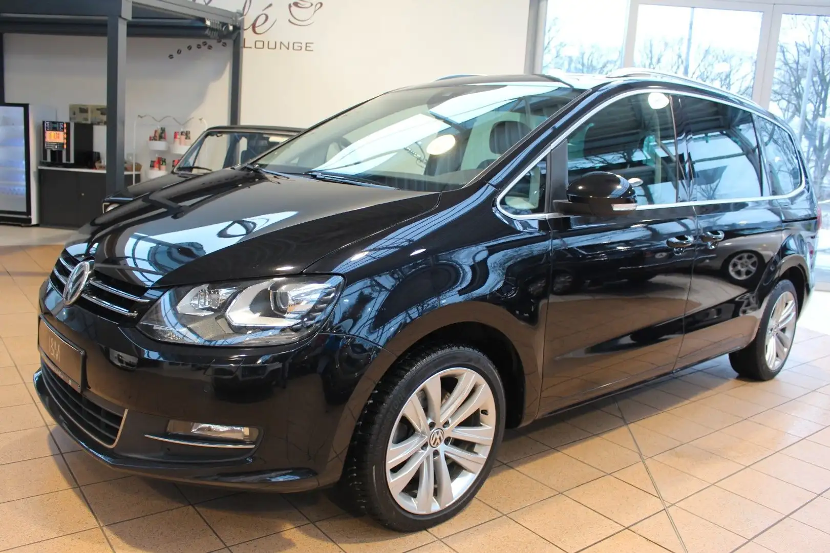 Volkswagen Sharan Highline BMT 4Motion+Cam+AHK+Navi+Pano+ Schwarz - 2