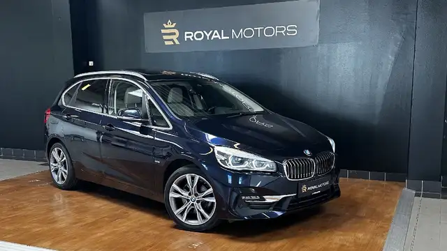 BMW 220 Active Tourer - 220d xDrive Luxury Line