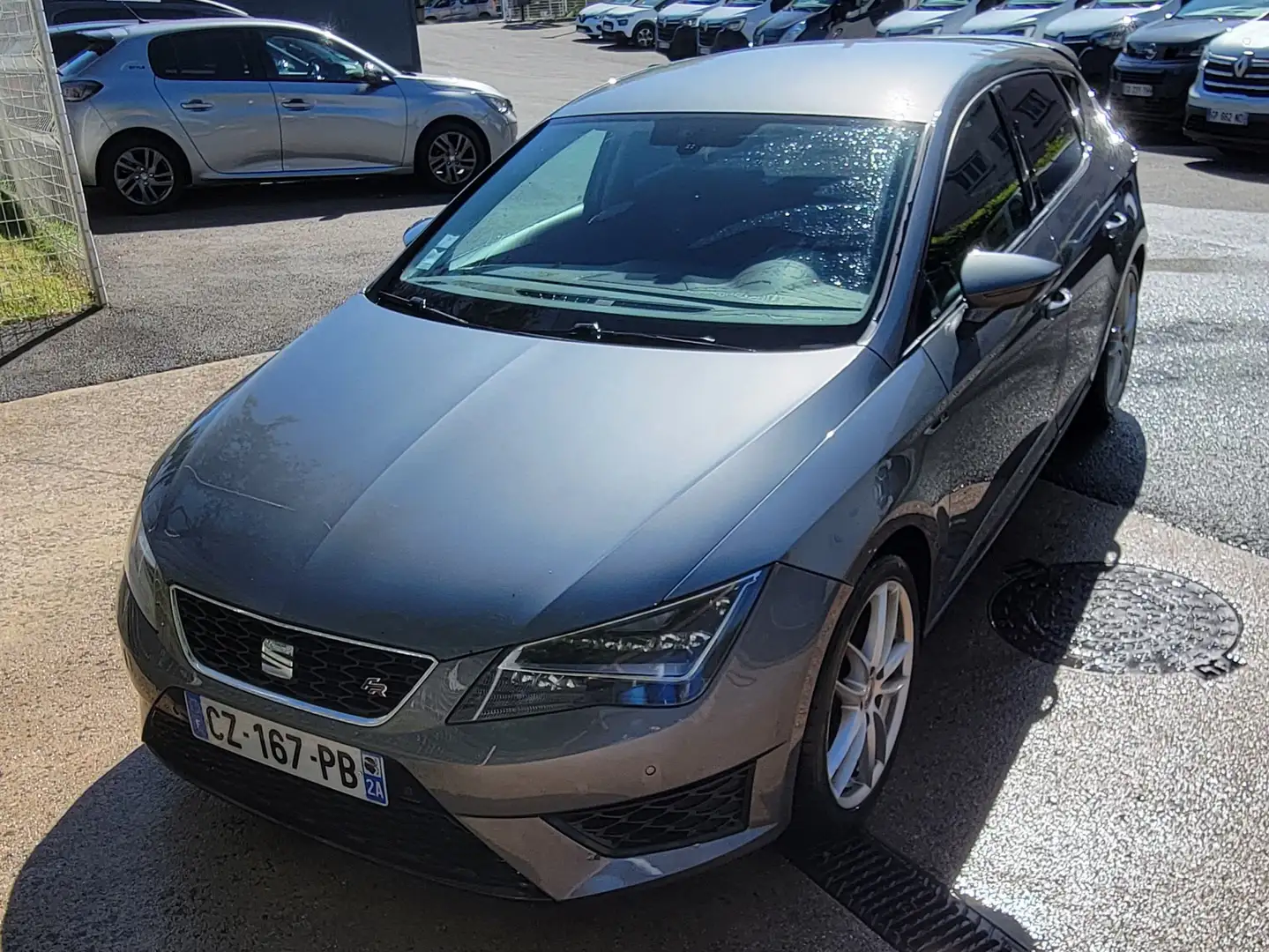 SEAT Leon Leon 2.0 TDI 150 Start/Stop FR DSG6 Gris - 1