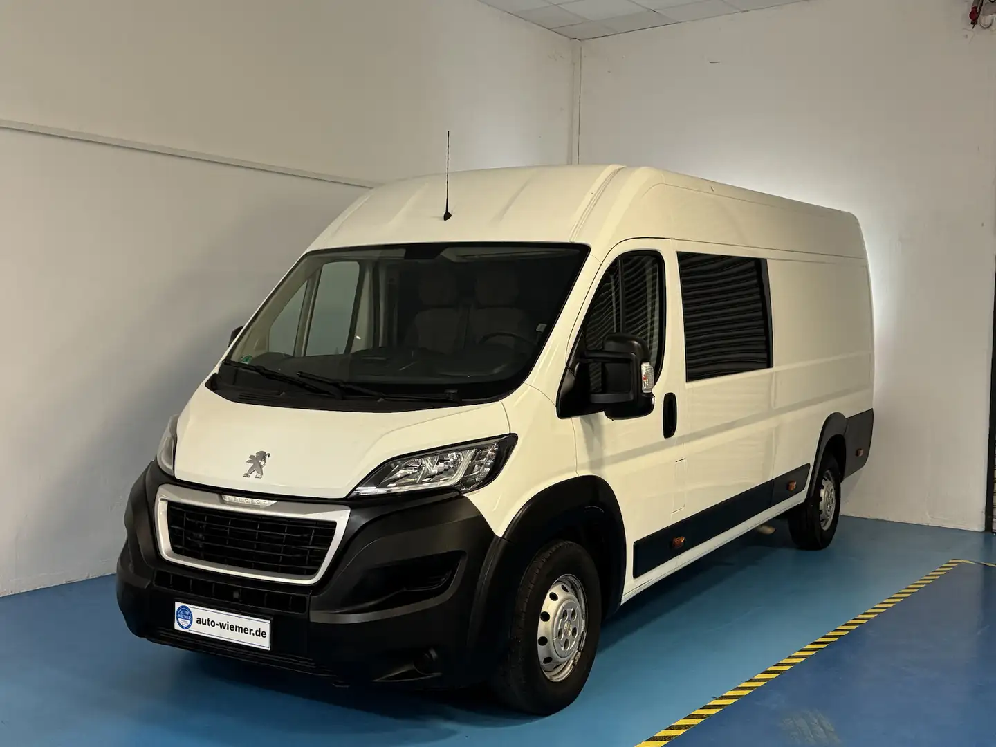 Peugeot Boxer 330 L4H2 Mixto Pro BlueHDi 130 / 7-Sitzer Weiß - 1
