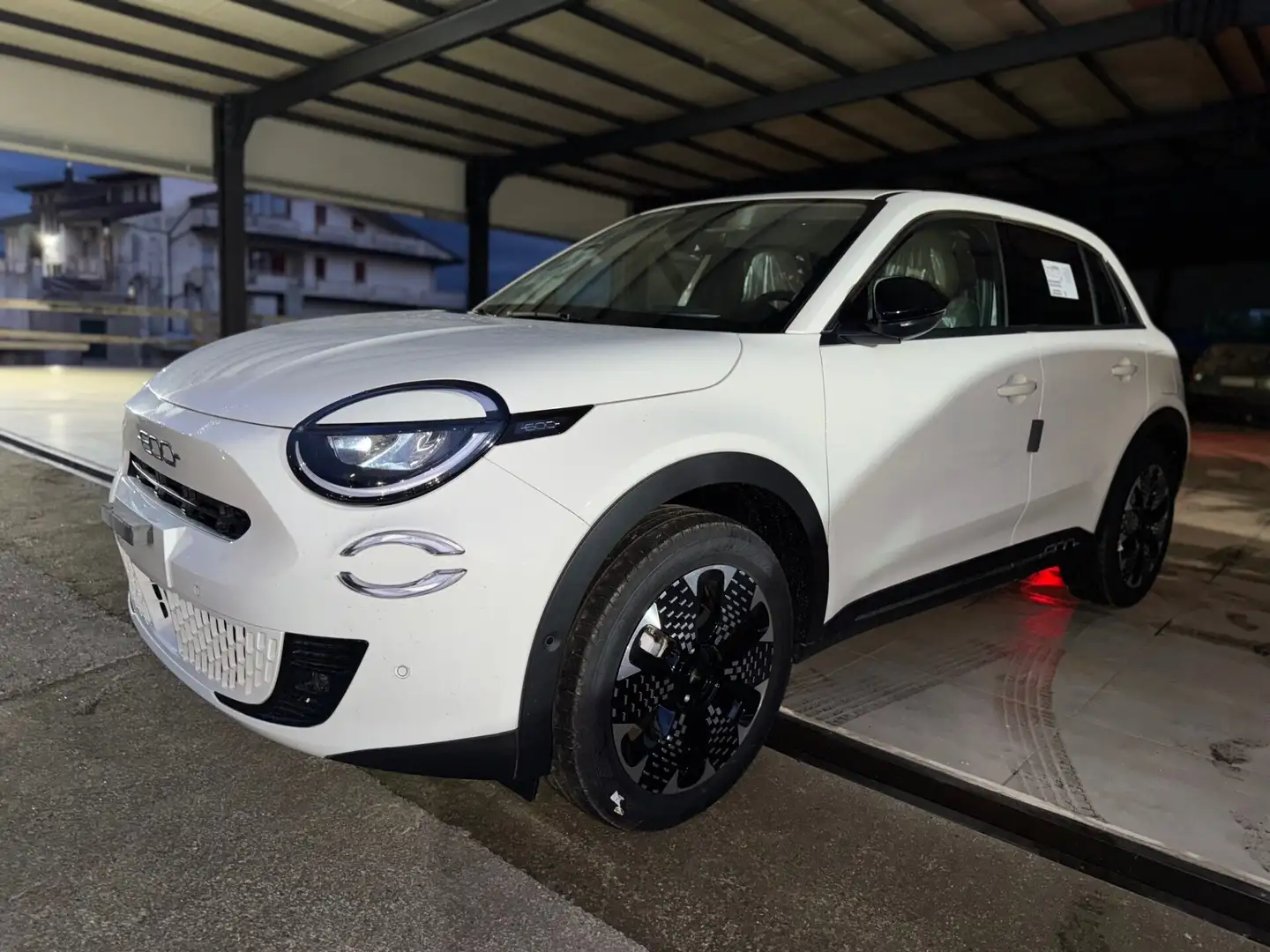 Fiat 600 Hybrid 110 CV DCT MHEV La Prima Blanco - 1