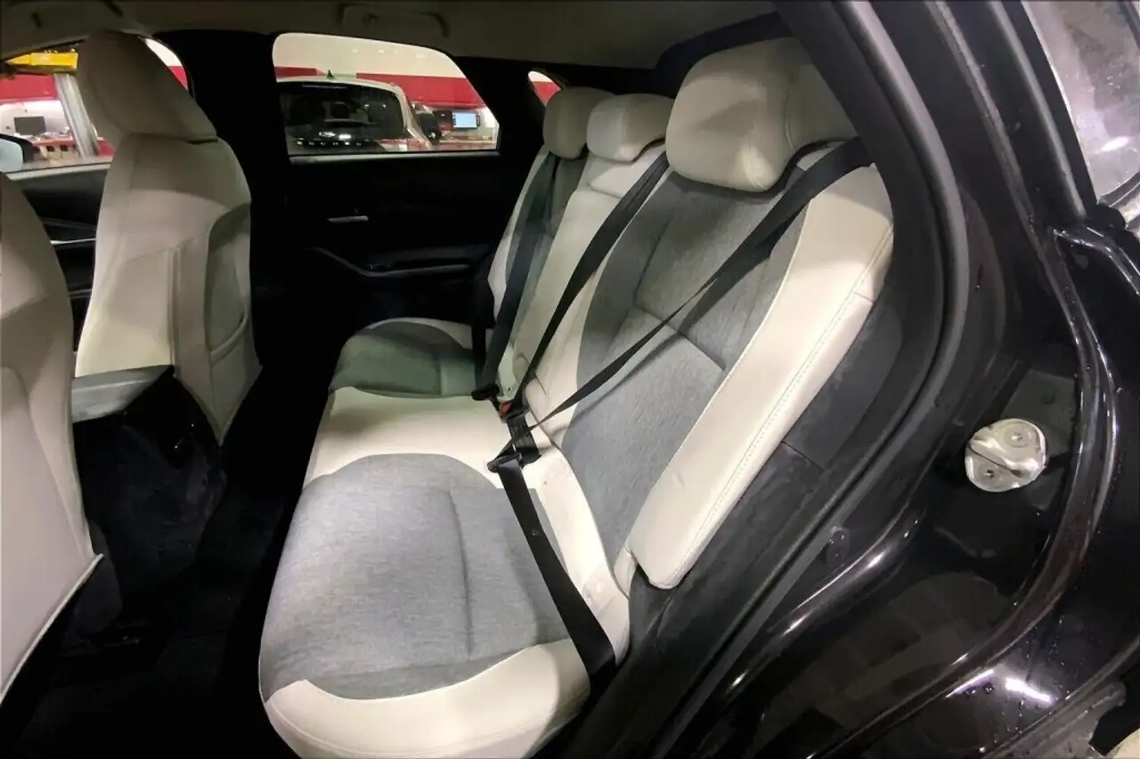 Mazda CX-30 снимка Mazda CX-30