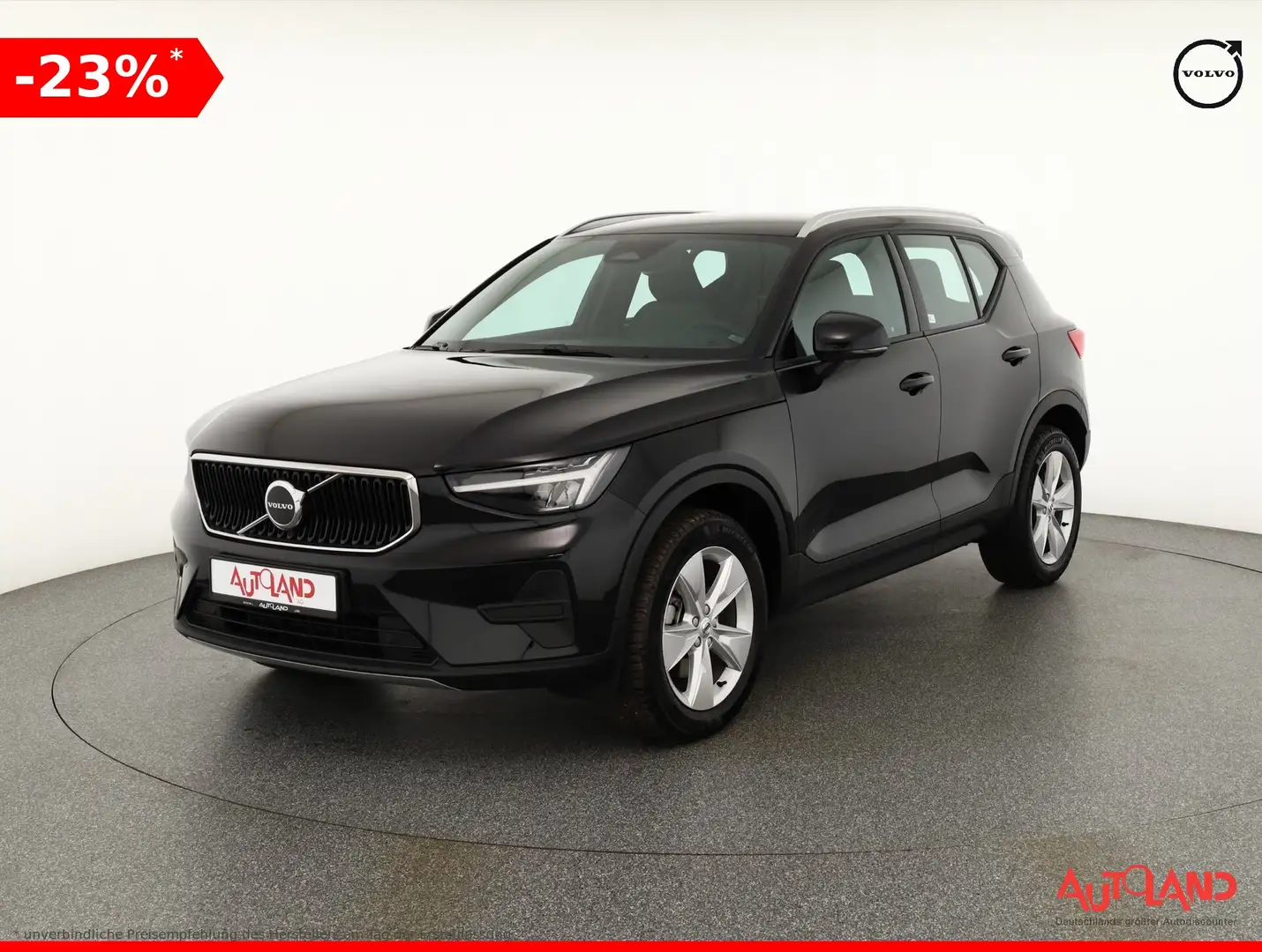Volvo XC40 B3 Core mHEV Aut. LED Navi Kamera Schwarz - 1