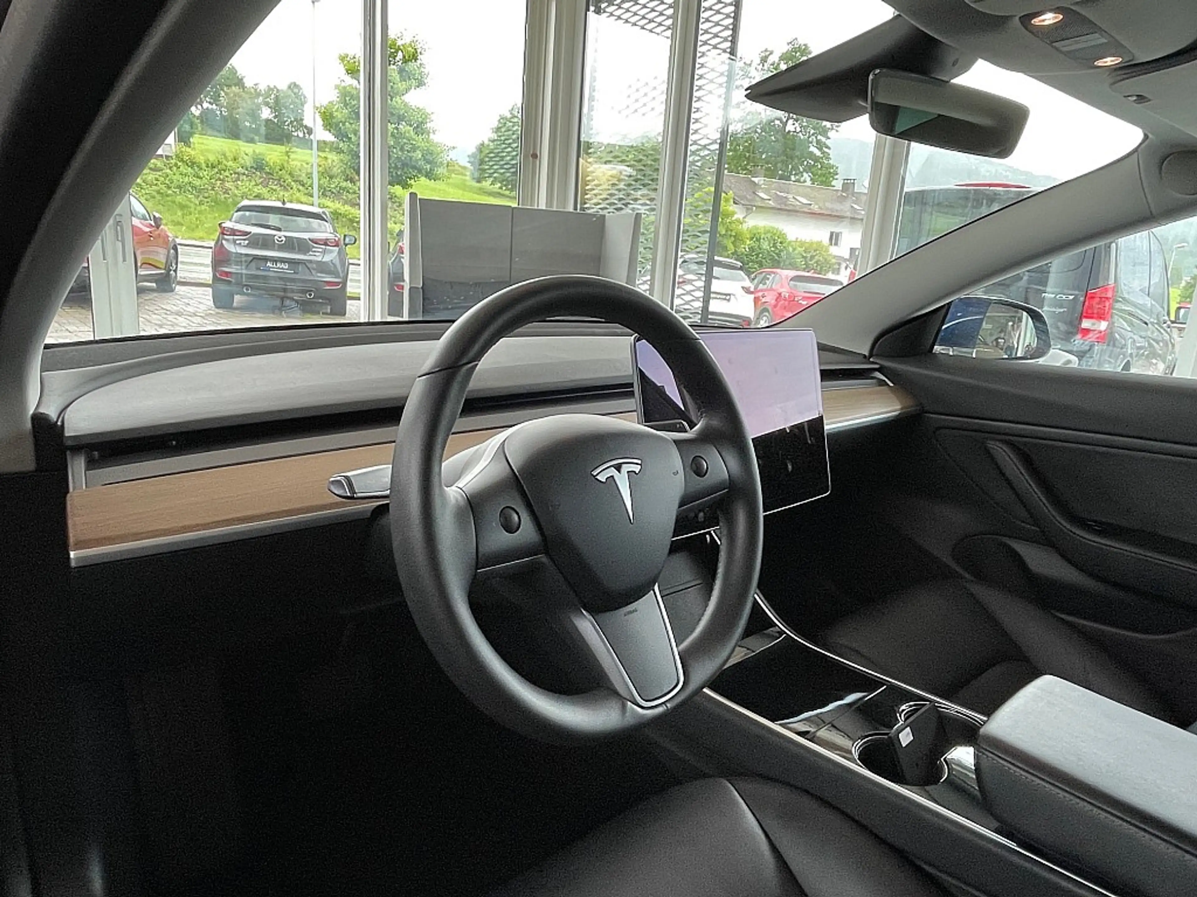 Tesla Model 3 Standard Range RWD Plus 57,5kWh — photo 8