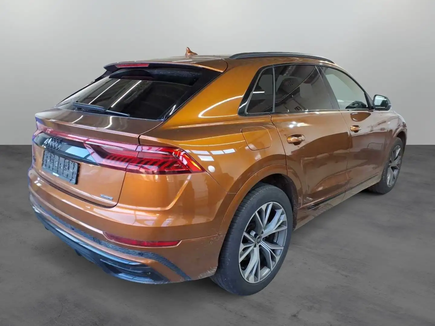 Audi Q8 S-Line select 50TDI quattro / Pano, 360°, AHK Braun - 2