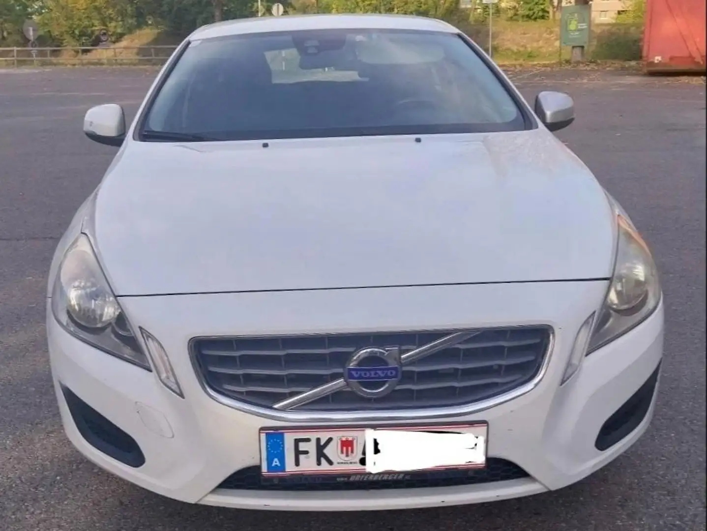 Volvo V60 V60 D3 Geartronic Aut. Weiß - 1