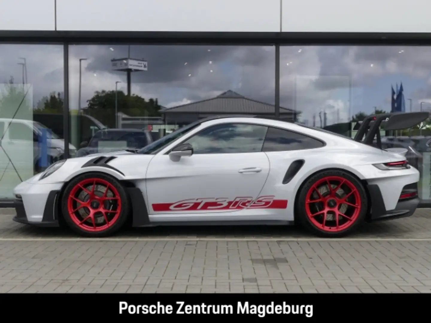 Porsche 992 (911) GT3 RS*WEISSACH*LIFT*CLUBSPORT*BOSE* Grau - 2