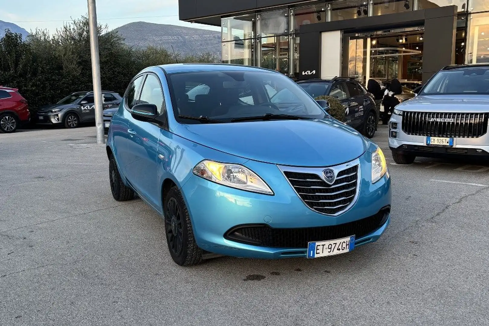 Lancia Ypsilon 1.2 69 CV 5 porte GPL Ecochic Elefantino Bleu - 1