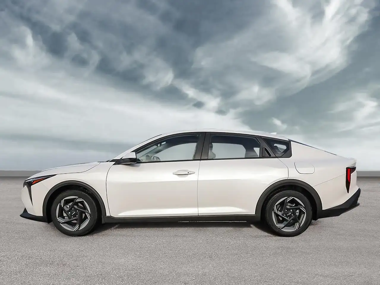 Kia K4 снимка Kia K4