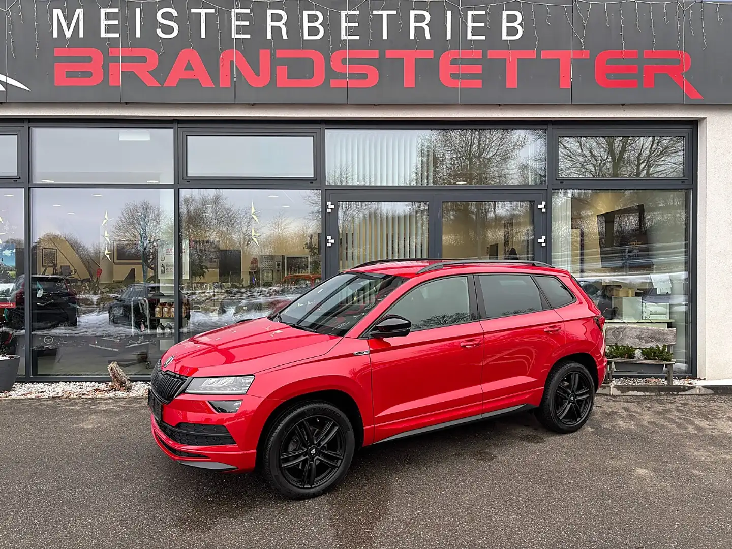 Skoda Karoq 1,5 TSI Sportline DSG Rot - 1