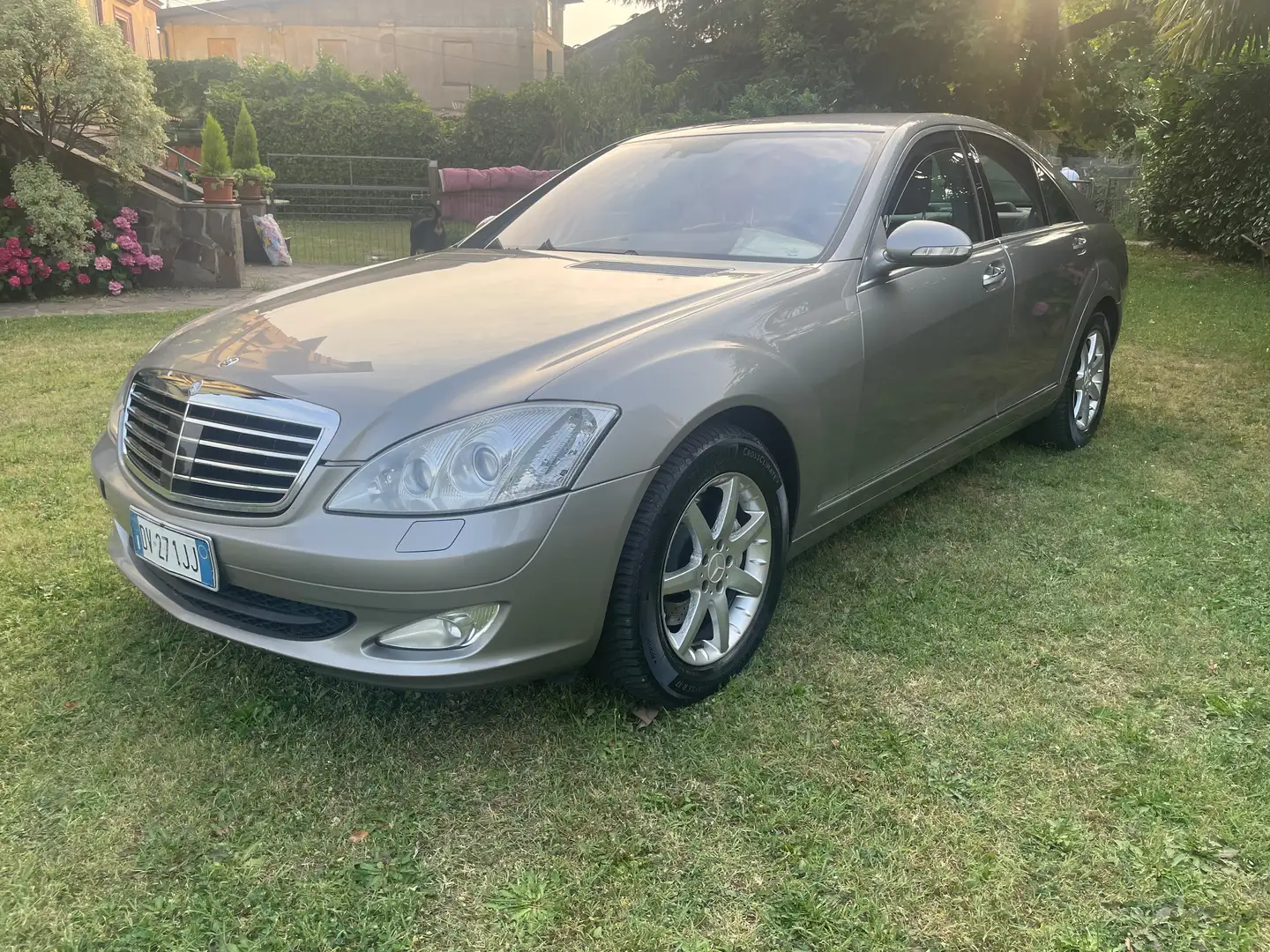Mercedes-Benz S 350 4MATIC Grigio - 1