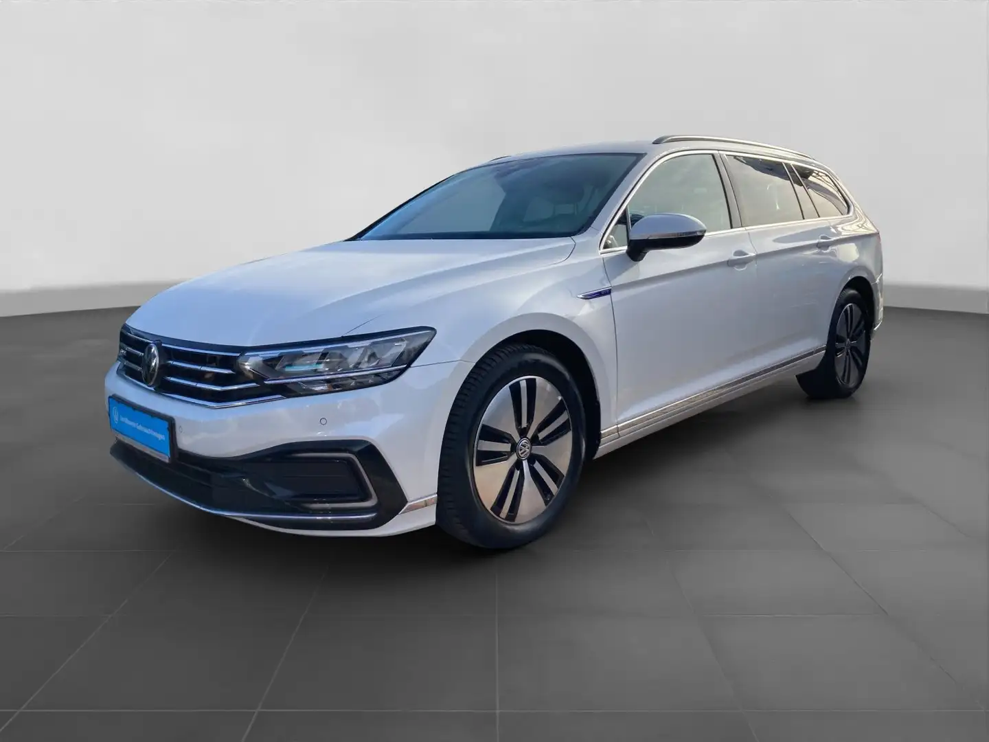 Volkswagen Passat Variant GTE AHK KAMERA NAVI LED Weiß - 2