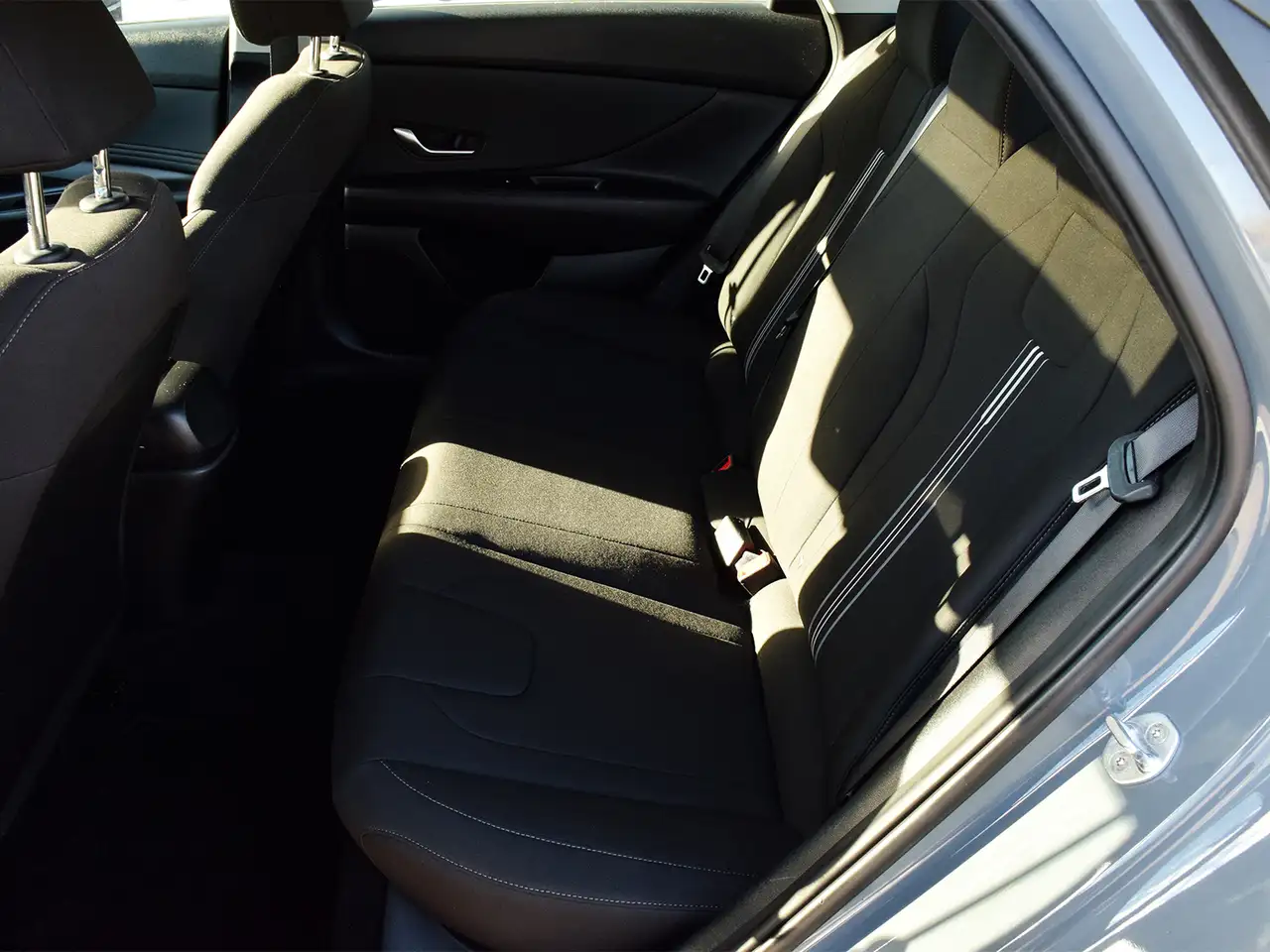 Hyundai ELANTRA fotografie Hyundai ELANTRA