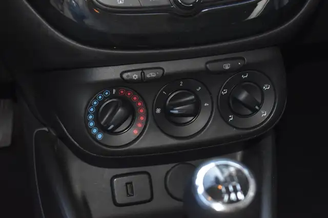 Opel Corsa view 18