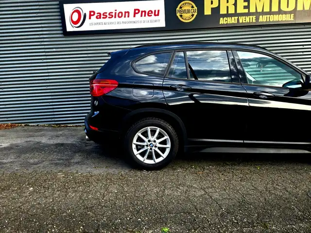 BMW X1 view 8