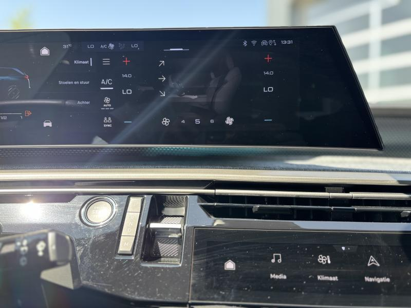 Peugeot 5008 GT — photo 14