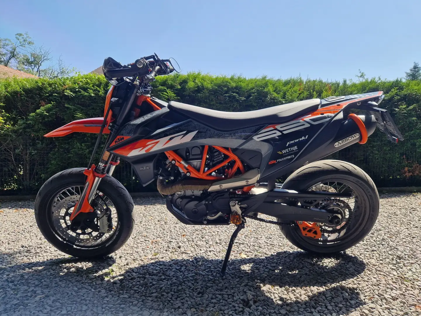 KTM 690 SMC R Orange - 2