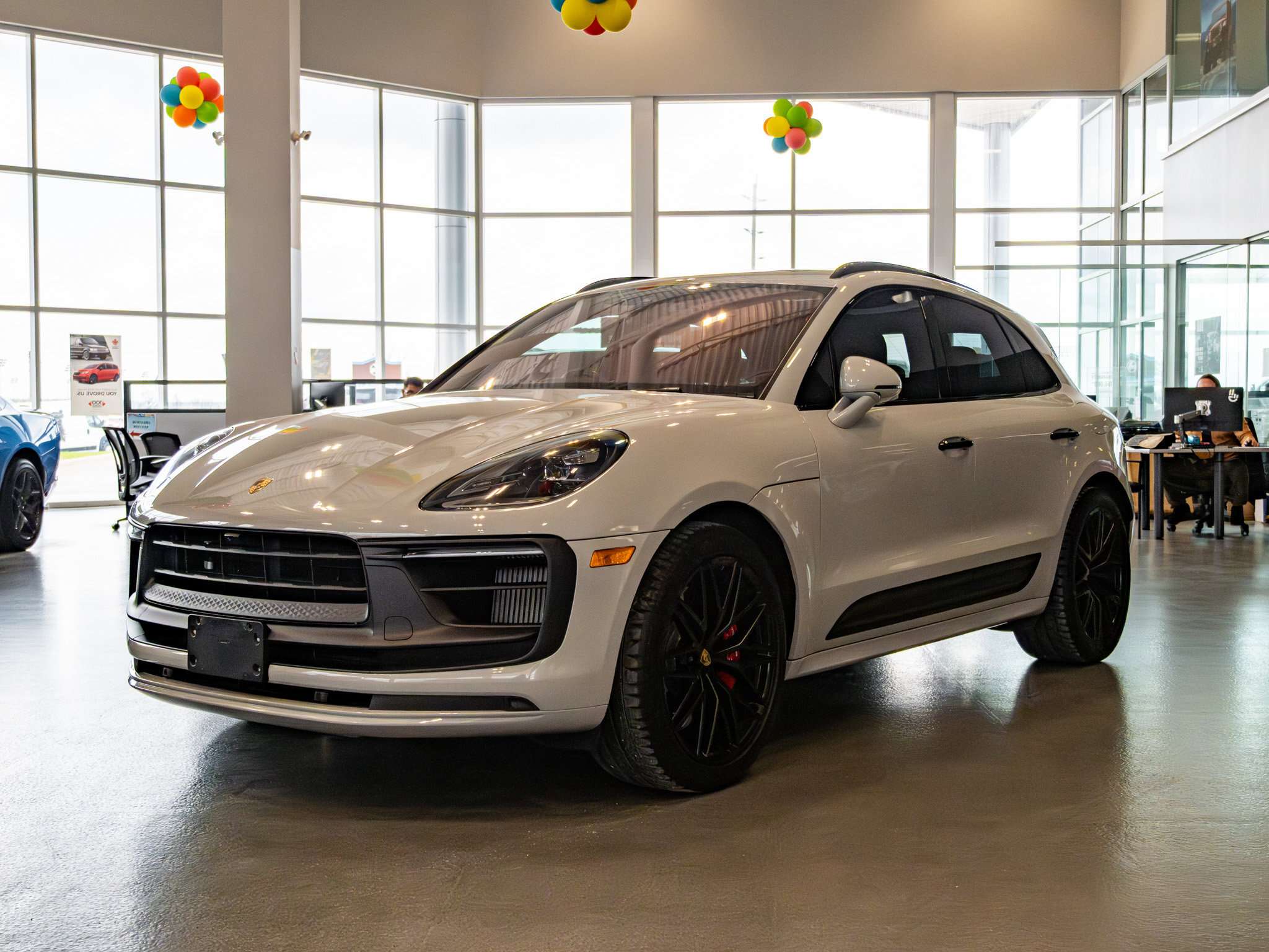 2023 Porsche Macan GTS | OEM WINTER TIRE PKG | alt 2