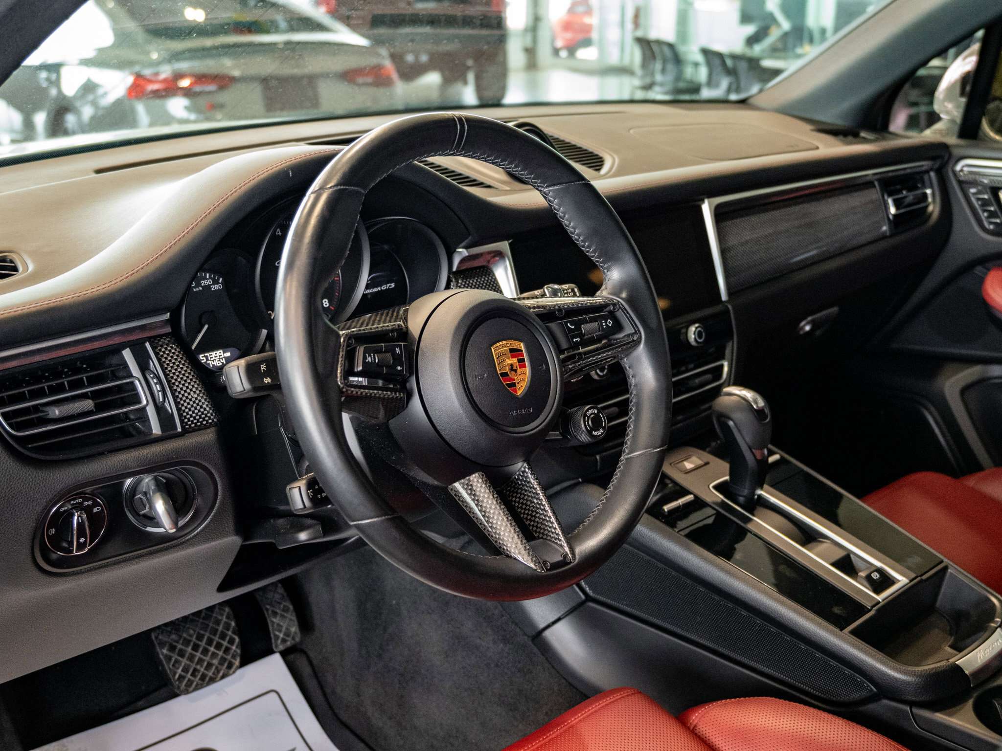 2023 Porsche Macan GTS | OEM WINTER TIRE PKG | thumb 23
