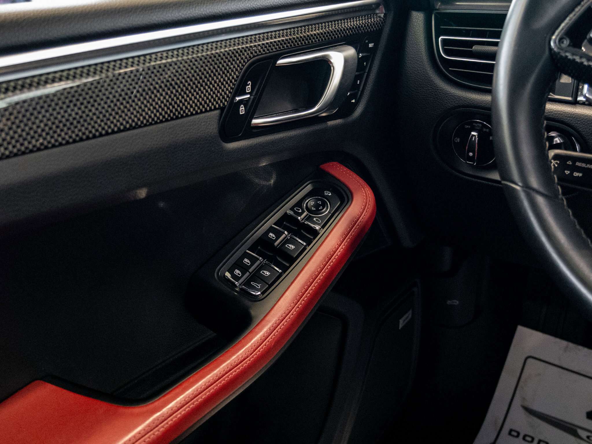 2023 Porsche Macan GTS | OEM WINTER TIRE PKG | thumb 24