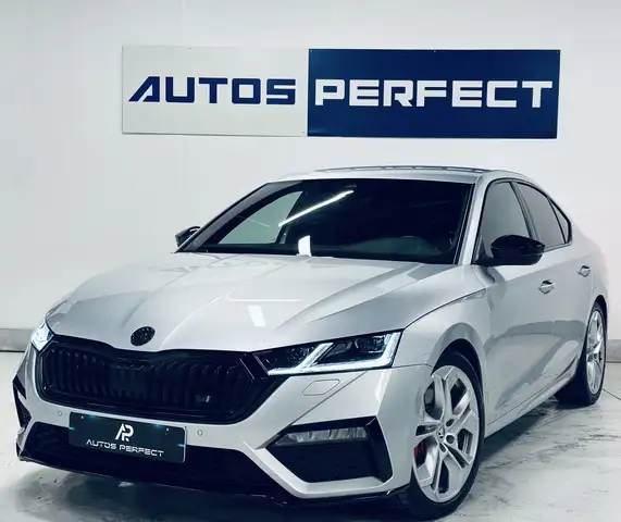 Skoda Octavia RS 2.0 TSI *23.167KM* BLACK EDIT° XENON CAMERA