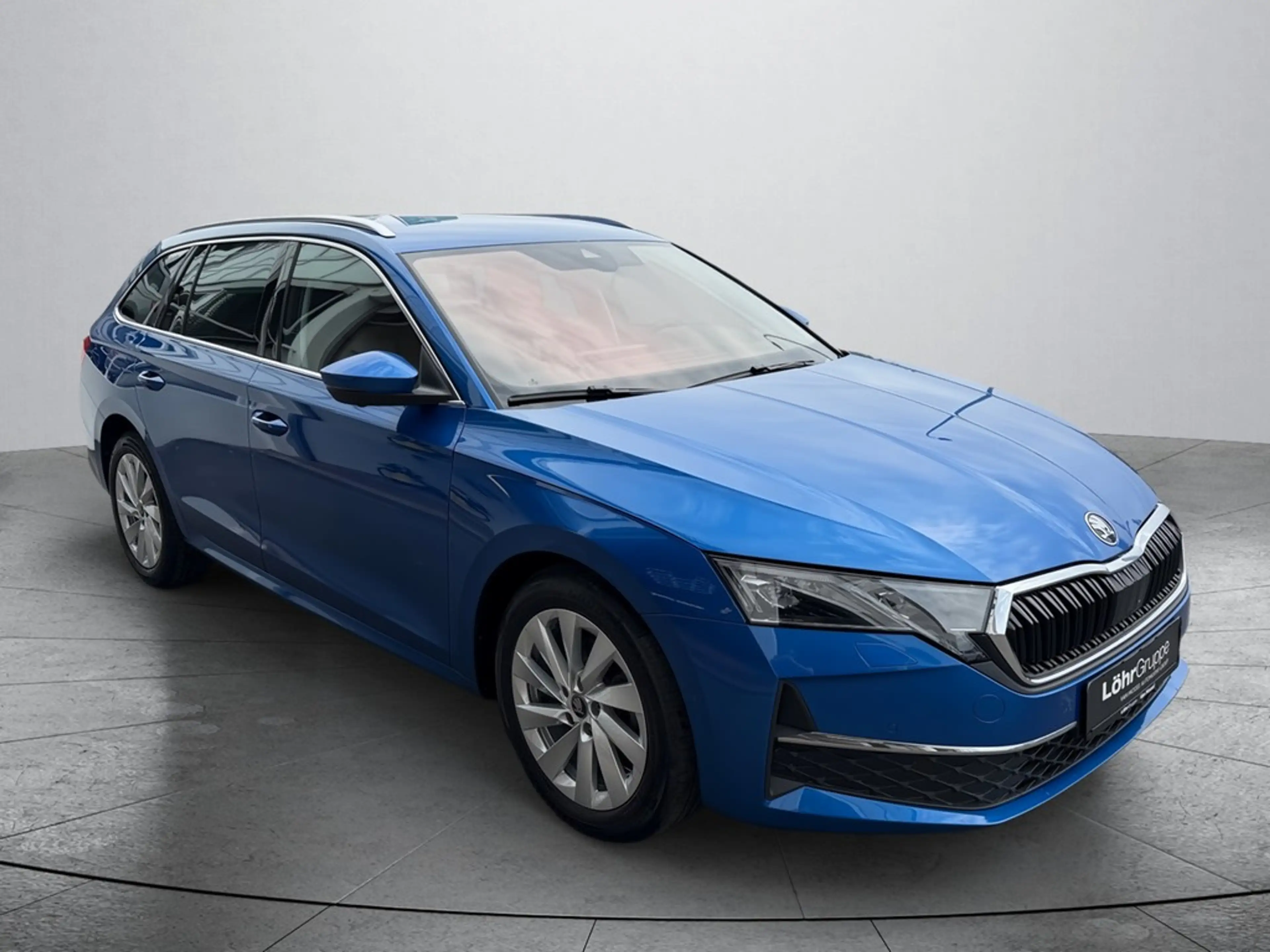 Skoda Octavia Combi 2,0 TDI DSG AHK — photo 6