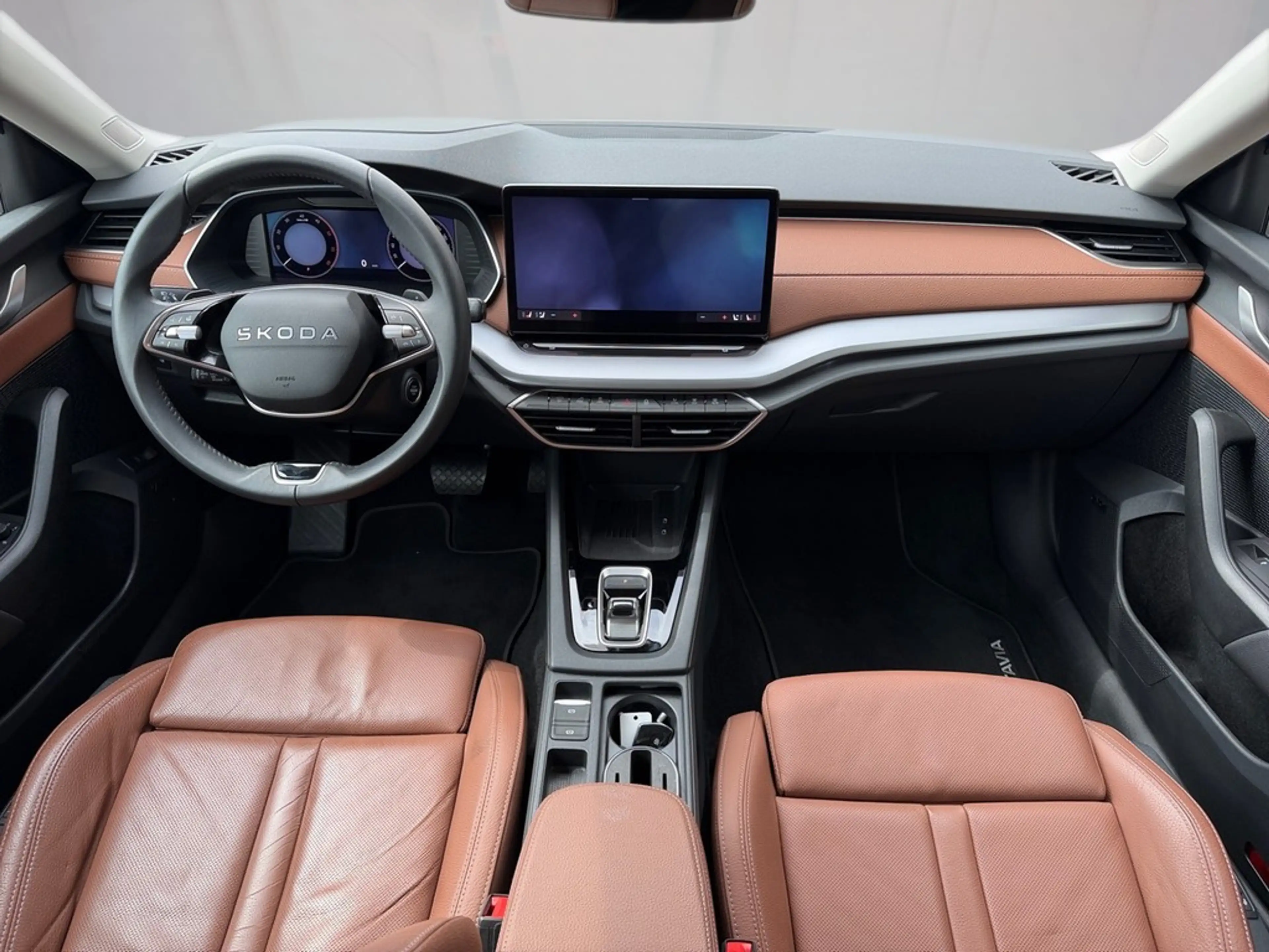 Skoda Octavia Combi 2,0 TDI DSG AHK — photo 8