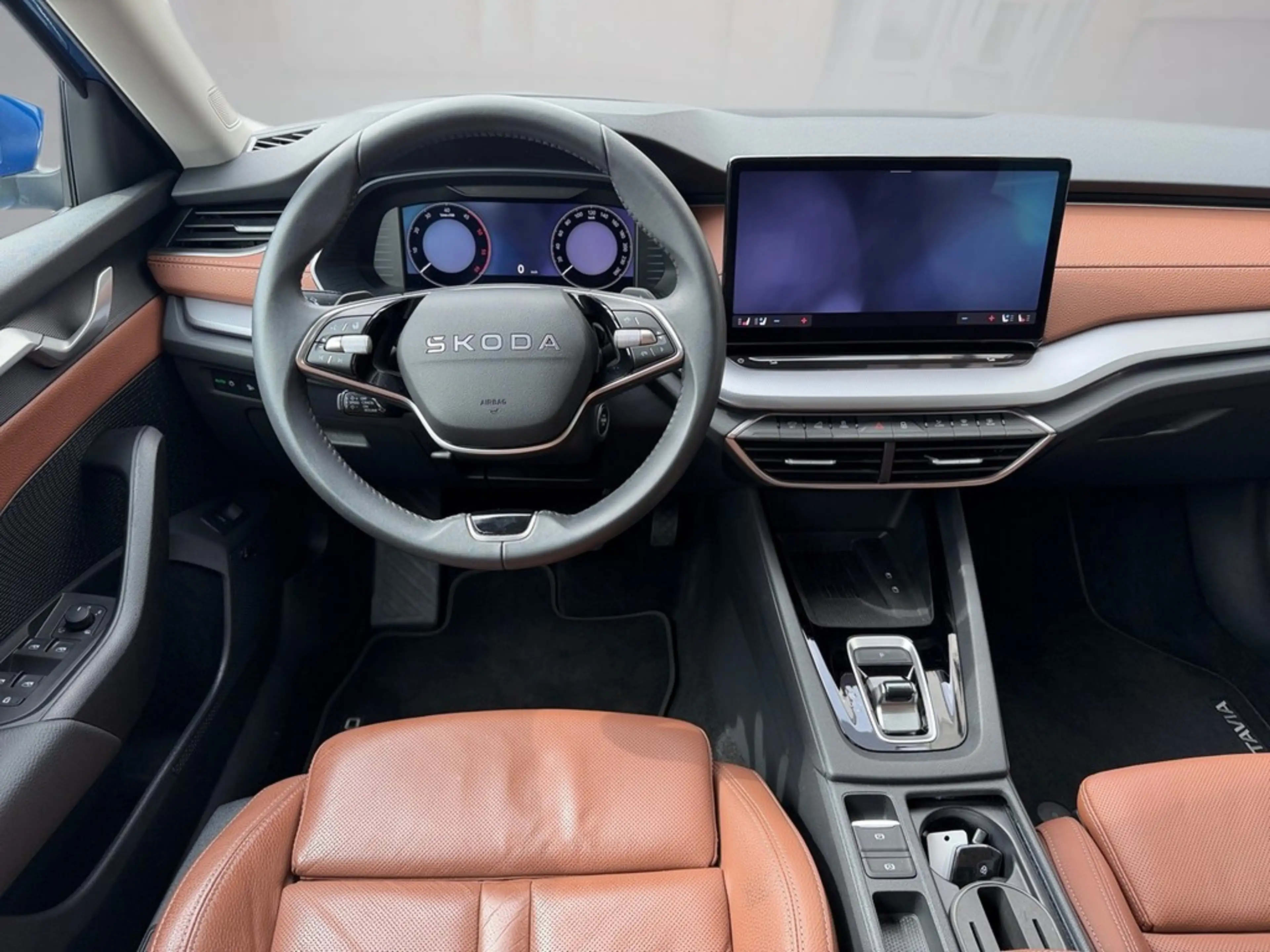 Skoda Octavia Combi 2,0 TDI DSG AHK — photo 10