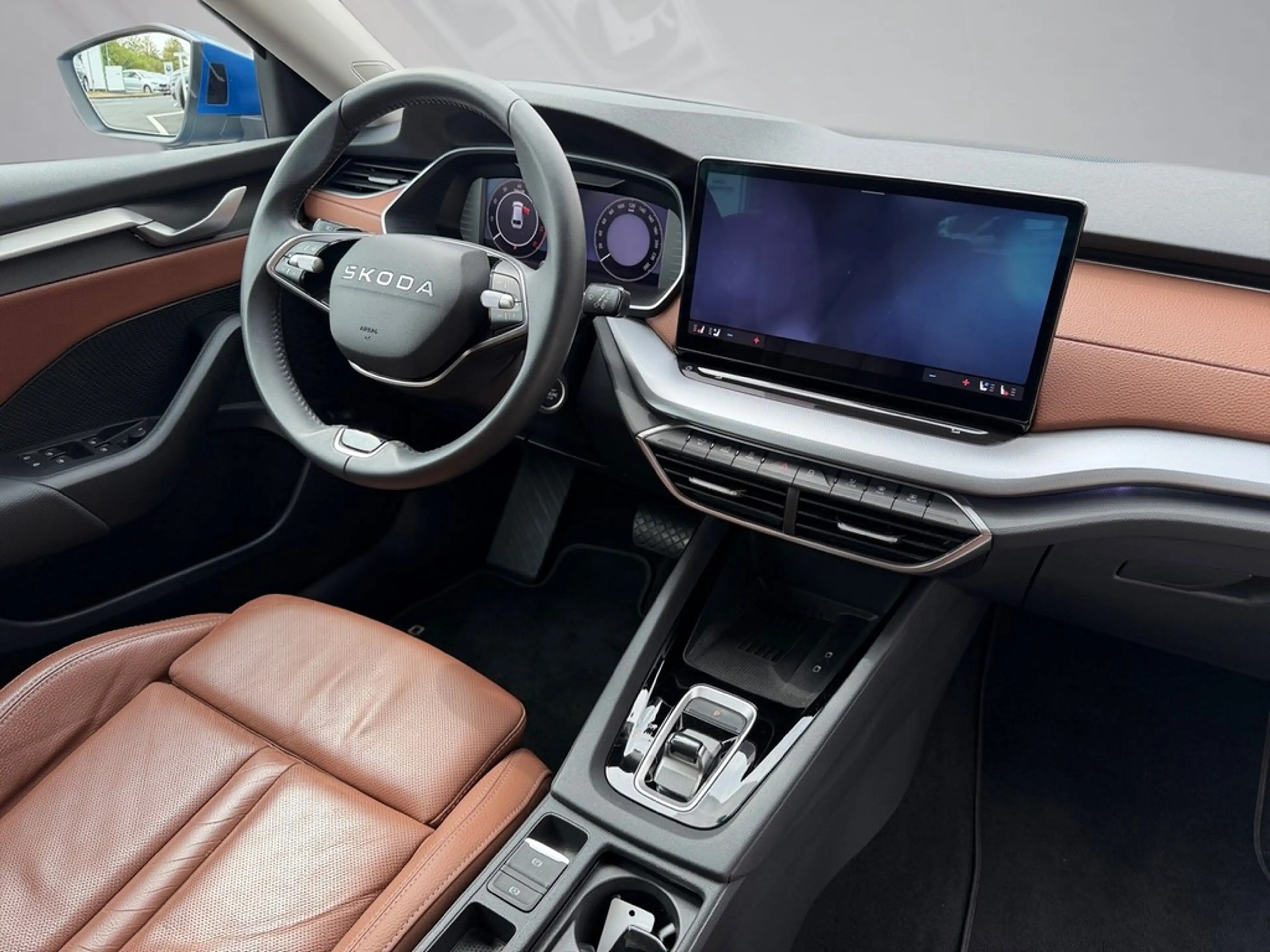 Skoda Octavia Combi 2,0 TDI DSG AHK — photo 12