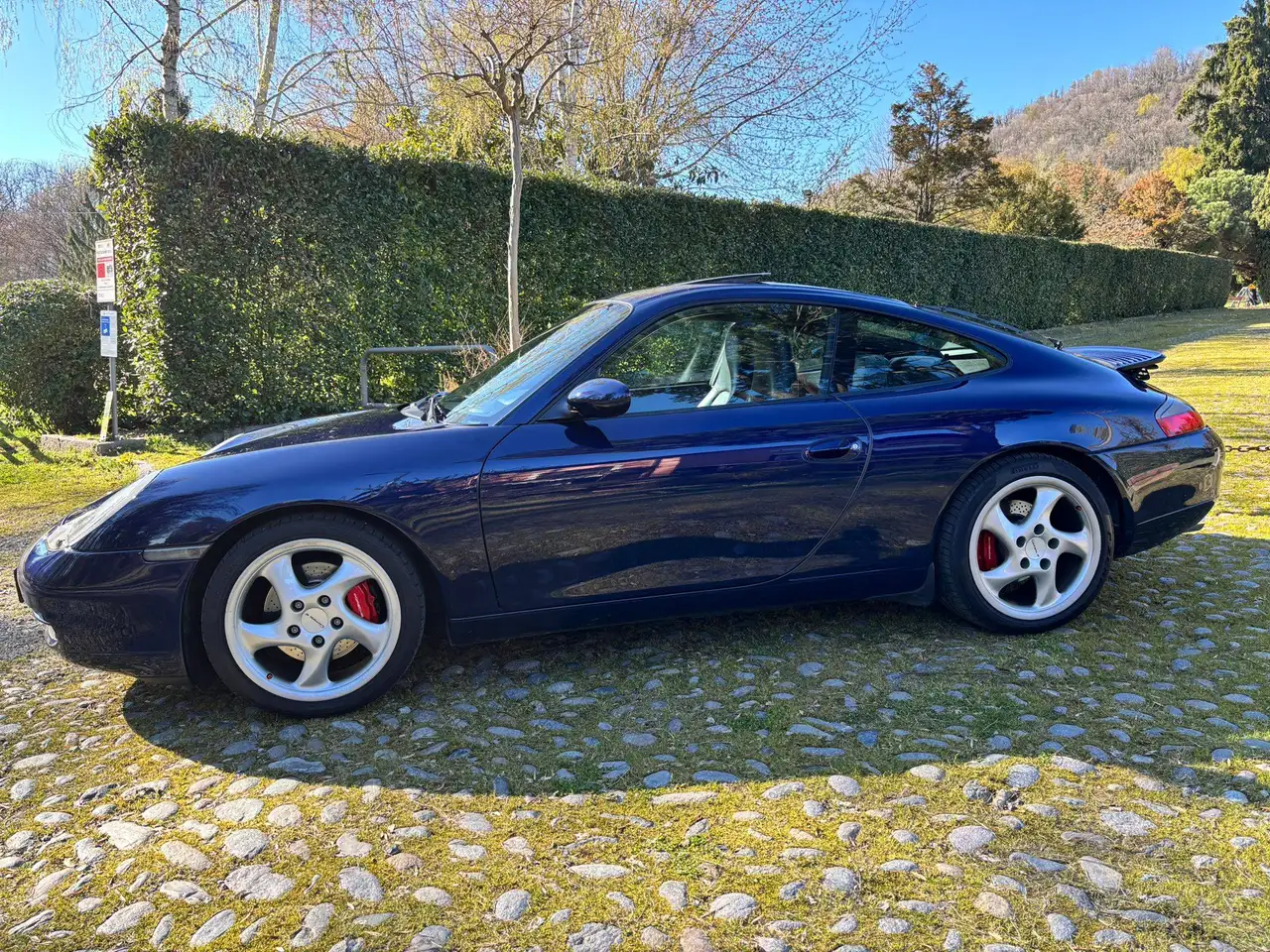 Porsche 996 CARRERA COUPE' 3.4 4 300CV NAVY TETTO T. ORO!!, foto 1