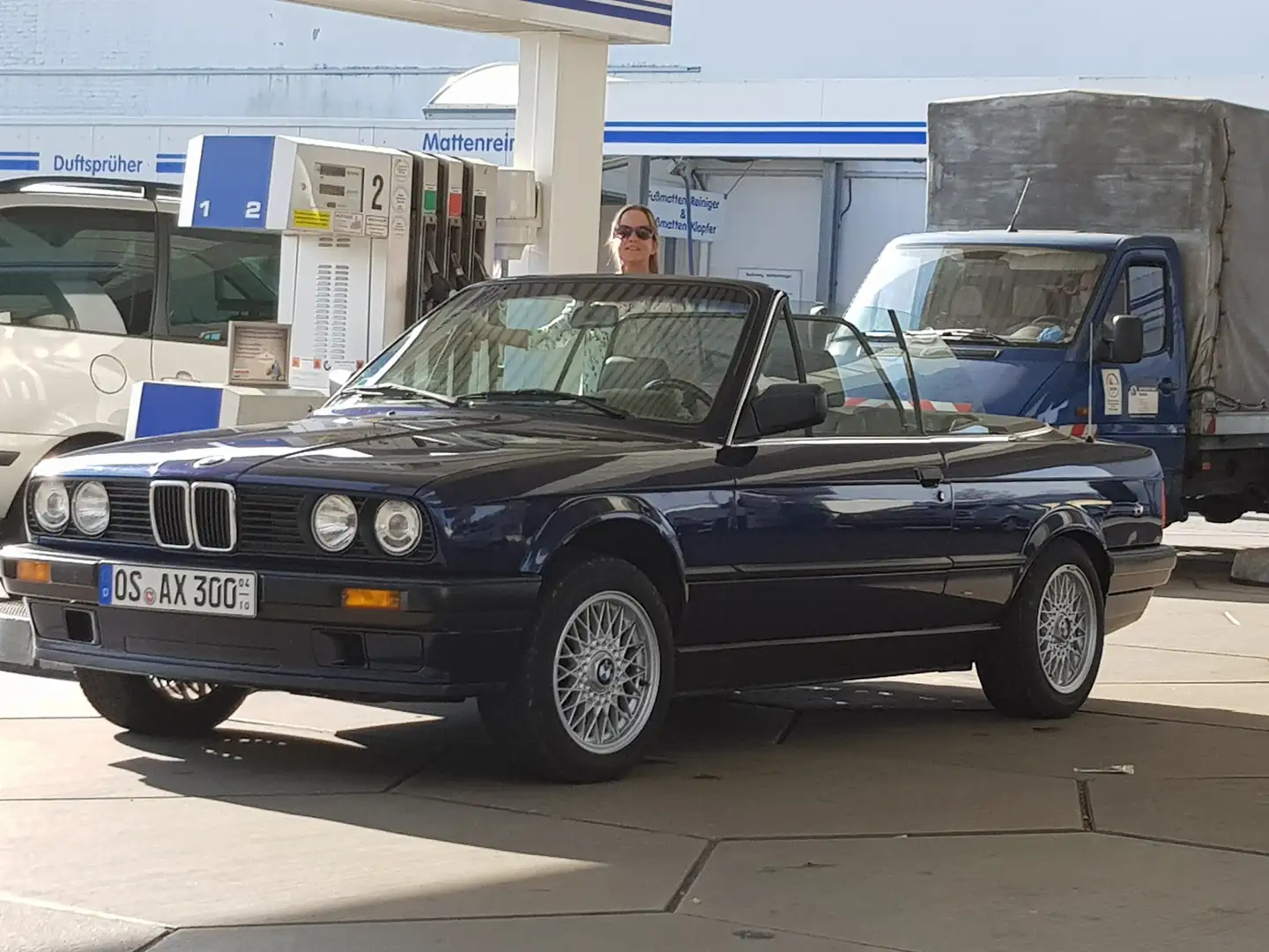 BMW 318 318i Blau - 1