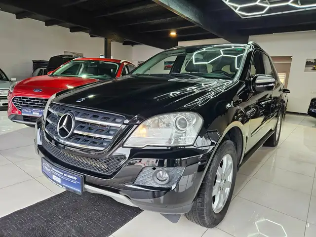 Mercedes-Benz ML 300 CDI BlueEfficiency 4Matic,AHK,EURO5,SCHEC