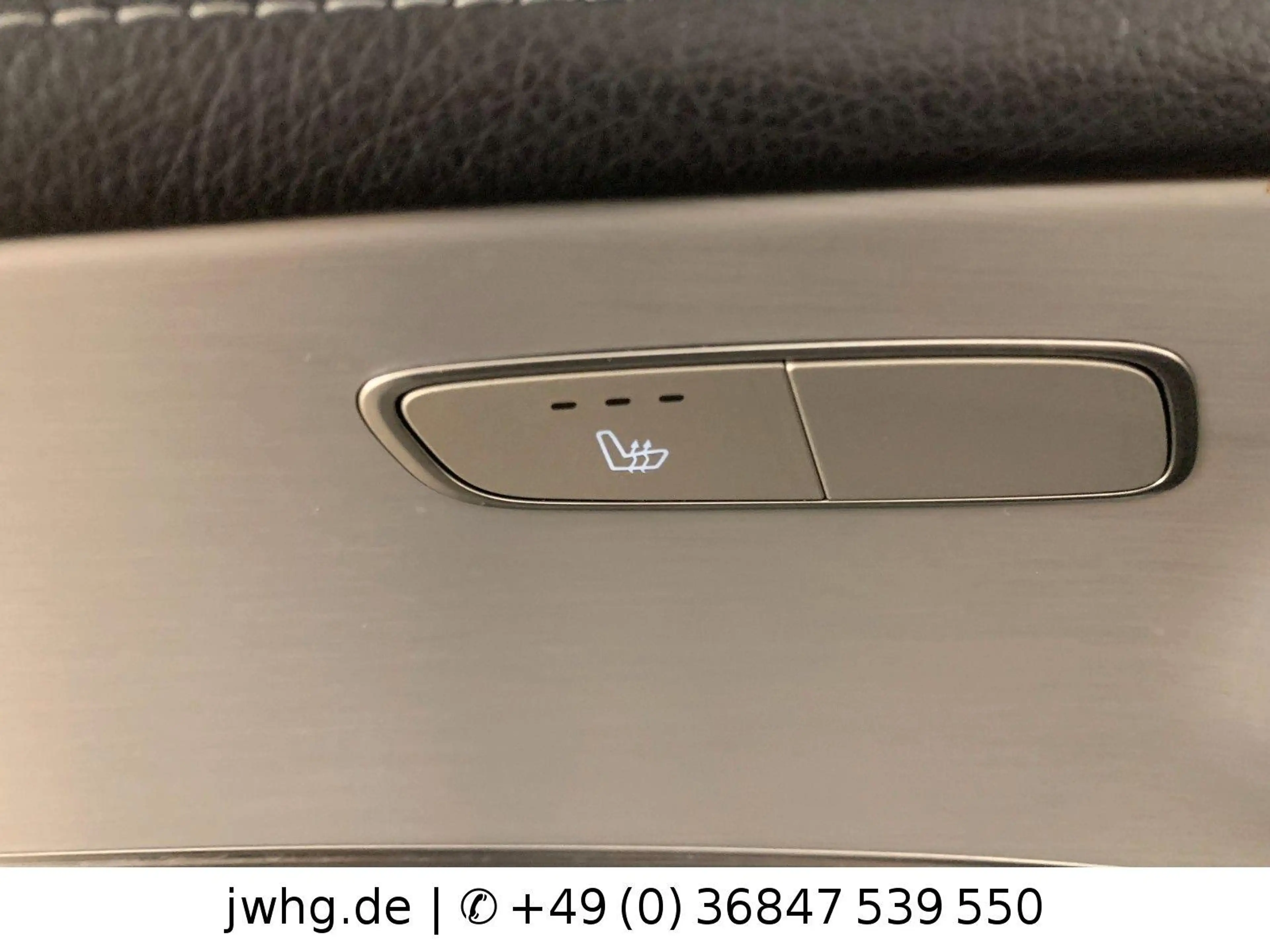 Mercedes-Benz E 300 E300e 2x AMG Line Designo MB-LED FahrAss+ HeadUp — photo 11