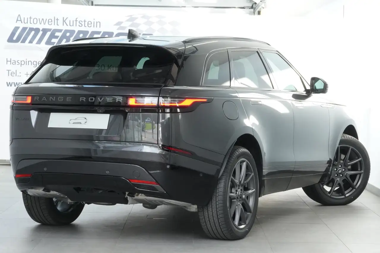 Land Rover Range Rover Velar 2026 — фото 7