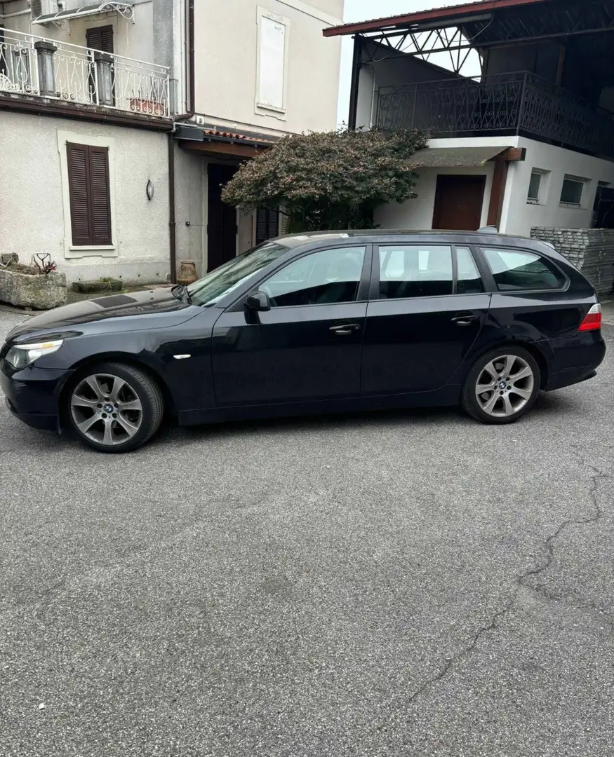 BMW 530 530xd touring futura Nero - 2