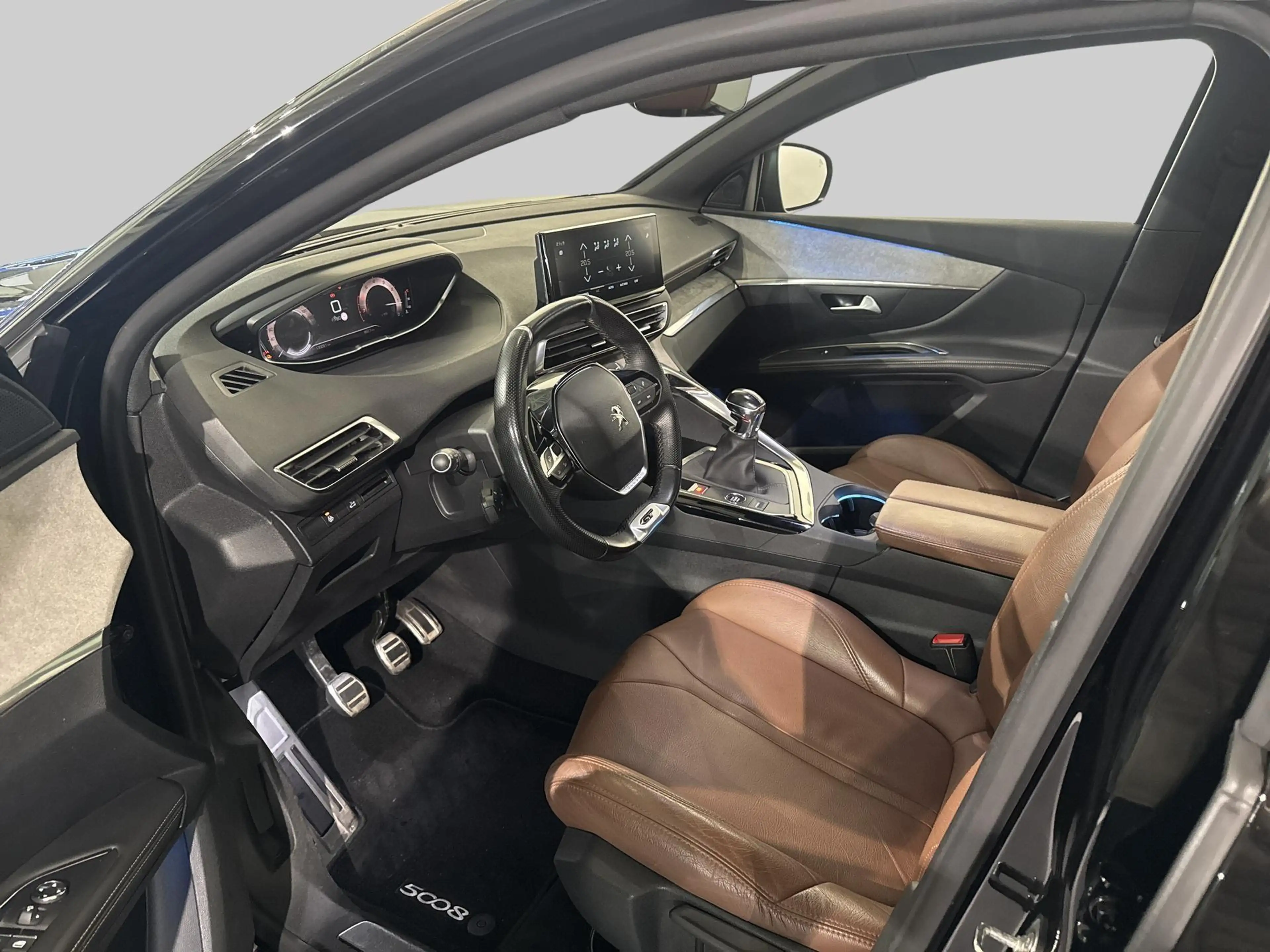 Peugeot 5008 1.2 PureTech GT 2023 — photo 4