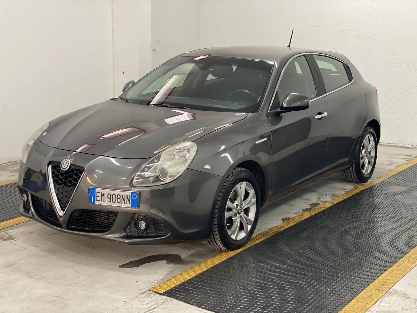 Alfa Romeo Giulietta 1.6 jtdm(2) Exclusive - 2