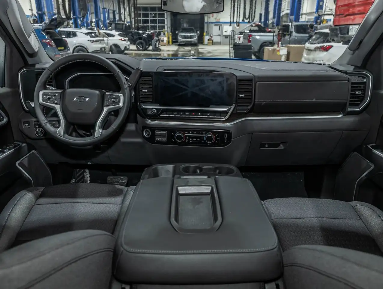 Chevrolet Silverado 1500 снимка Chevrolet Silverado 1500