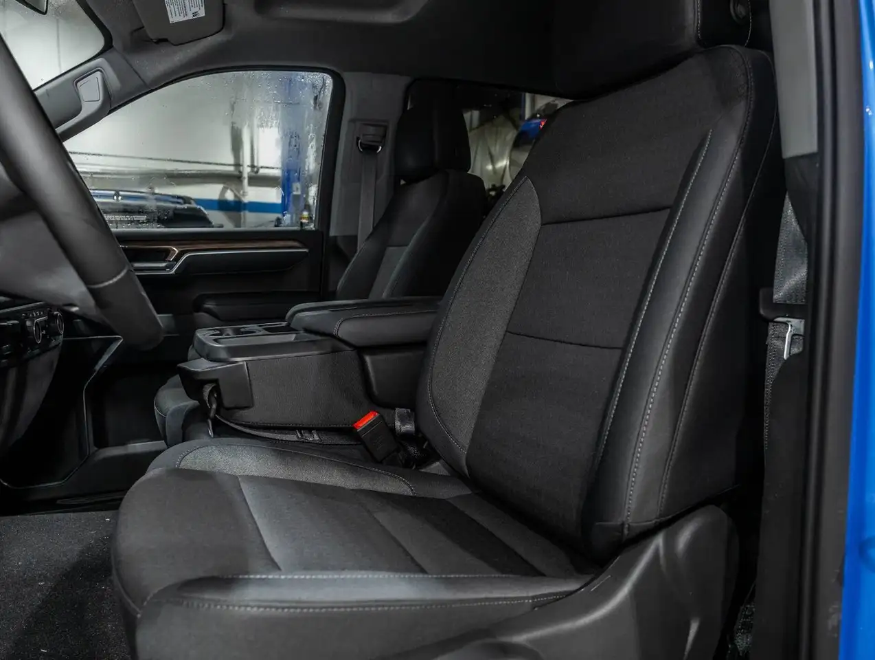 Chevrolet Silverado 1500 снимка Chevrolet Silverado 1500