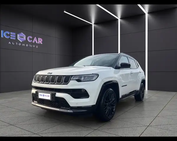 2023 Jeep Compass in White for sale