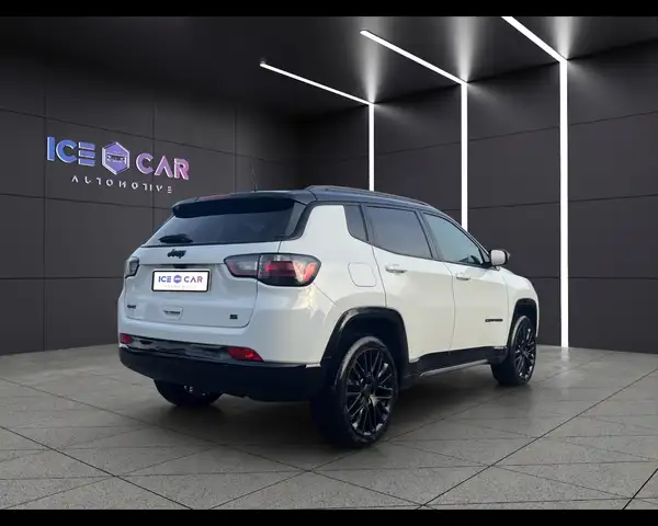 Jeep Compass view 5